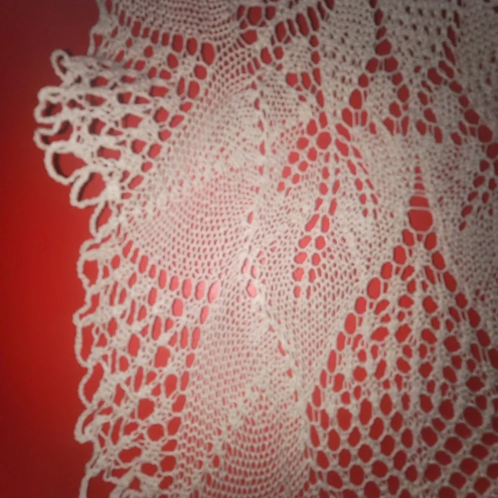 Vintage Italian Floral Lace Table Runner Cream Crochet Shabby Chic Cottagecore